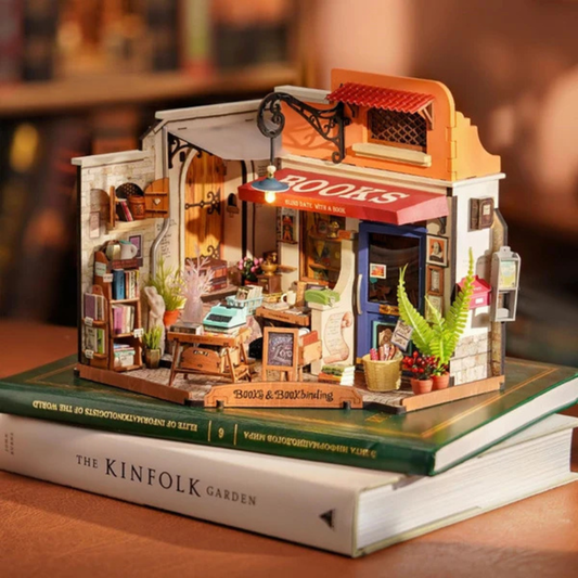 Corner Bookstore 3D DIY Vintage Alley Kit