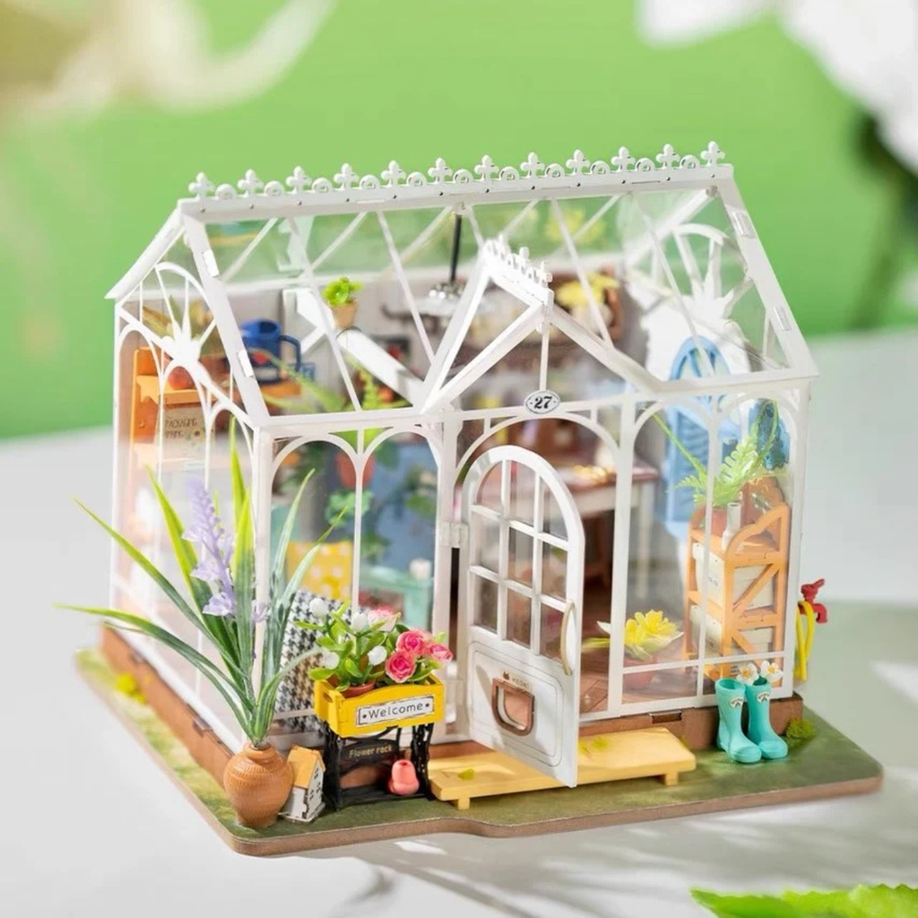 The Dreamy Garden House 3D DIY Miniature House Kit