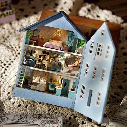 Molan House 3D DIY Coastal Townhome Kit